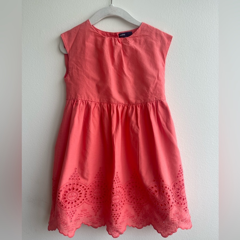 Gap Kids Eyelet dress . Size 4. Great condition